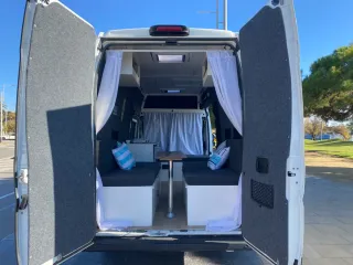 SEMI NUEVA CAMPER PEUGEOT BOXER EQUIPO FULL