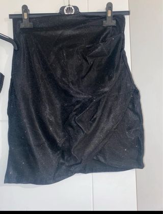 Conjunto fiesta top y falda brillo