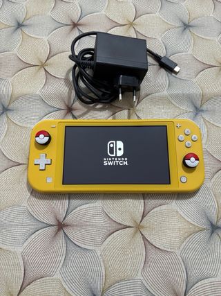Nintendo Switch Lite Gialla