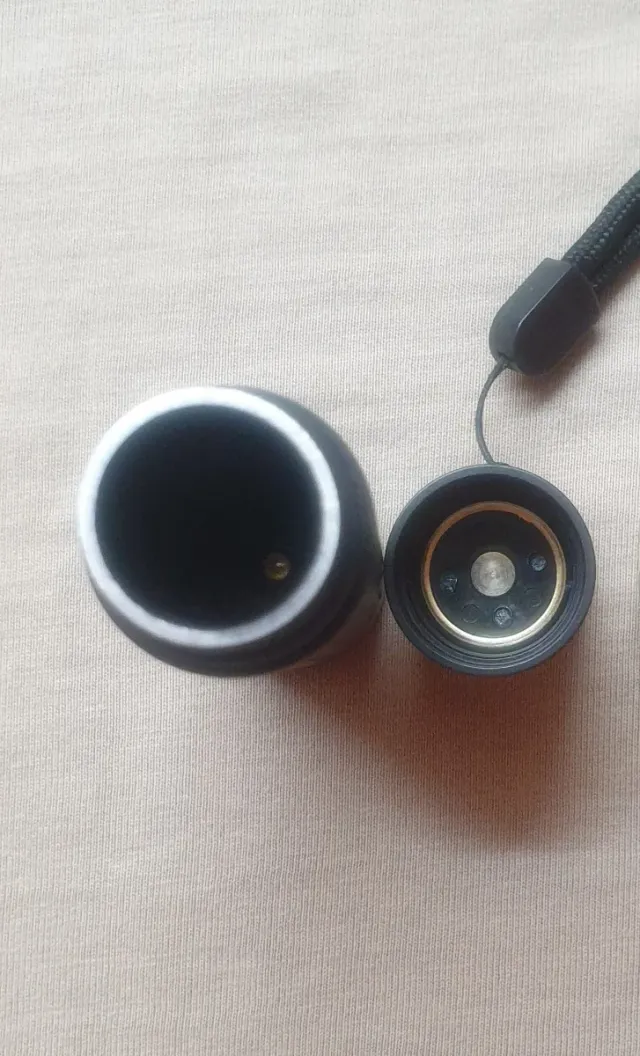 Torcia Tattica Led per Polizia - Militare