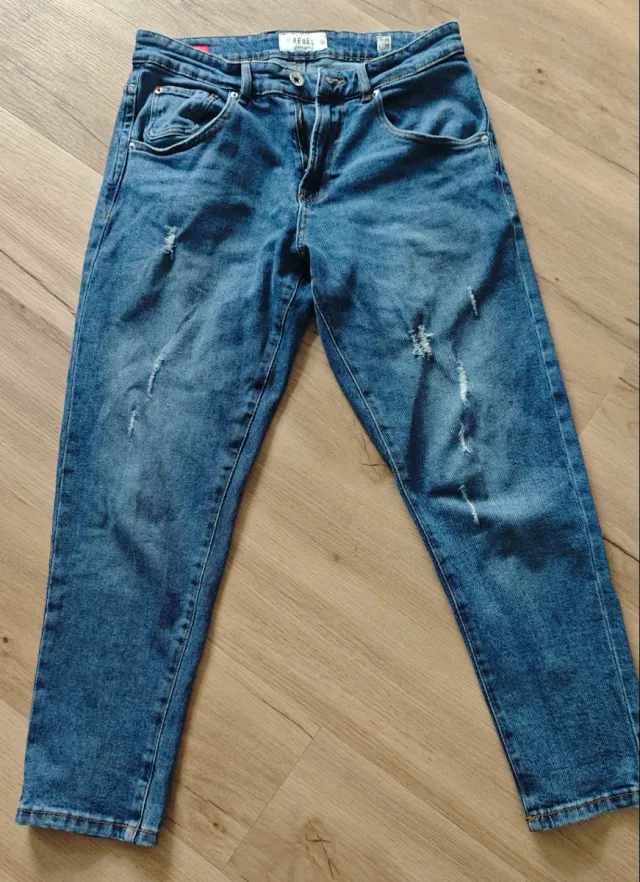 Vaqueros Tapered Redefined Rebel talla 29x32