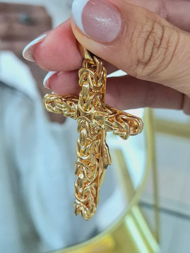 Cruz Bizantina Oro 18Klt - 26,9gr