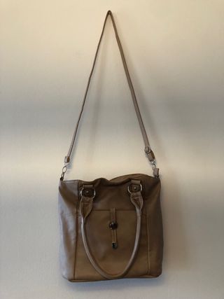 Borsa a spalla e tracolla color sabbia