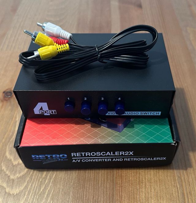 Retroscaler2X + Switch RCA 4 Consolas