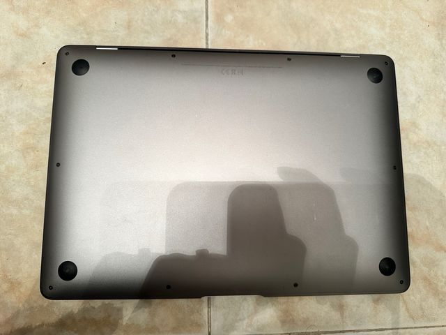 Apple MacBook Air Gris Espacial