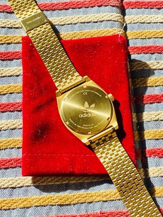 Reloj Adidas Dorado y Azul