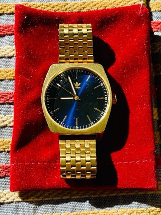 Reloj Adidas Dorado y Azul