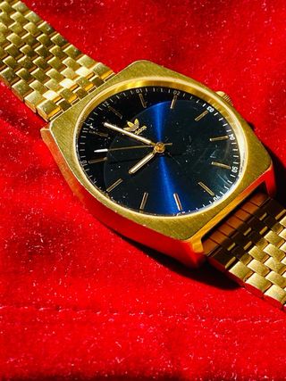 Reloj Adidas Dorado y Azul