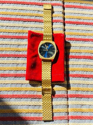Reloj Adidas Dorado y Azul