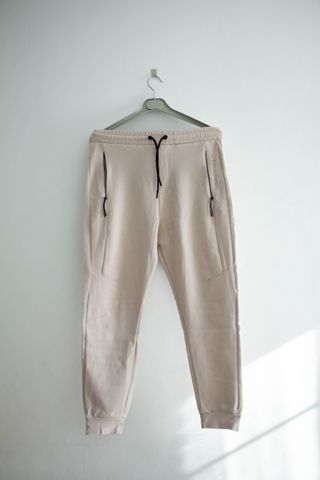 Pantalón deportivo beige