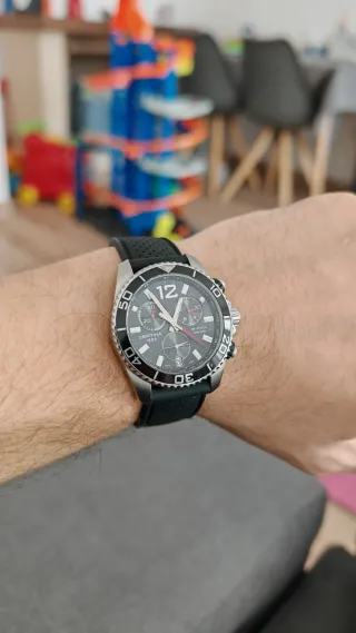 Reloj Certina Plata y Negro