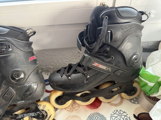 Patines SEBA negros con protecciones