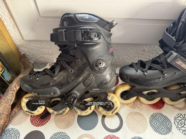 Patines SEBA negros con protecciones