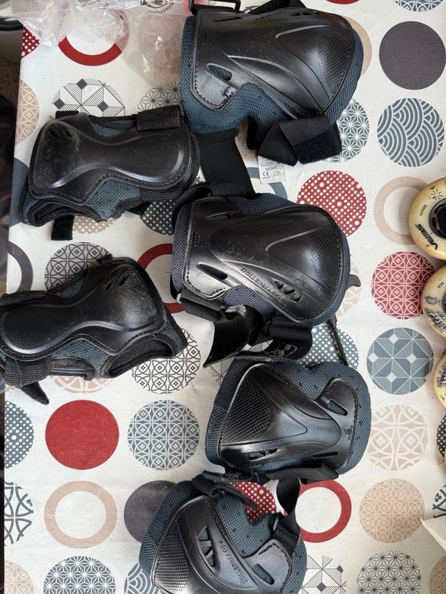 Patines SEBA negros con protecciones