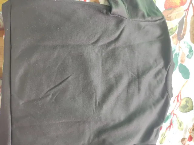 Sudadera Shein Negra