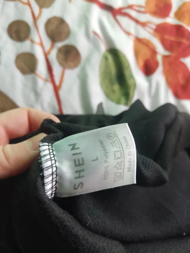 Sudadera Shein Negra