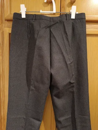 Traje sastre hombre gris hecho a mano