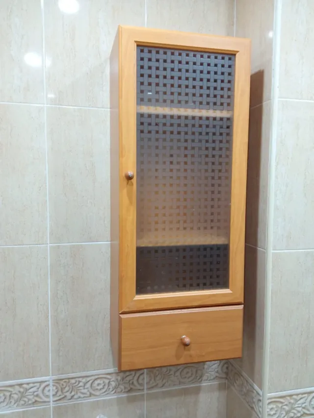 Mueble de baño madera y cristal