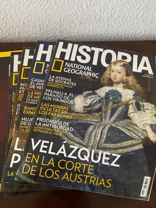 Colección de trece revistas de Historia