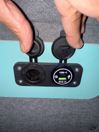 Volkswagen  T5 CAMPERVAN AUTOM. 140CV LARGA