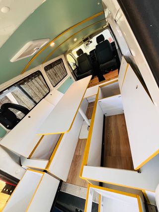 Volkswagen  T5 CAMPERVAN AUTOM. 140CV LARGA