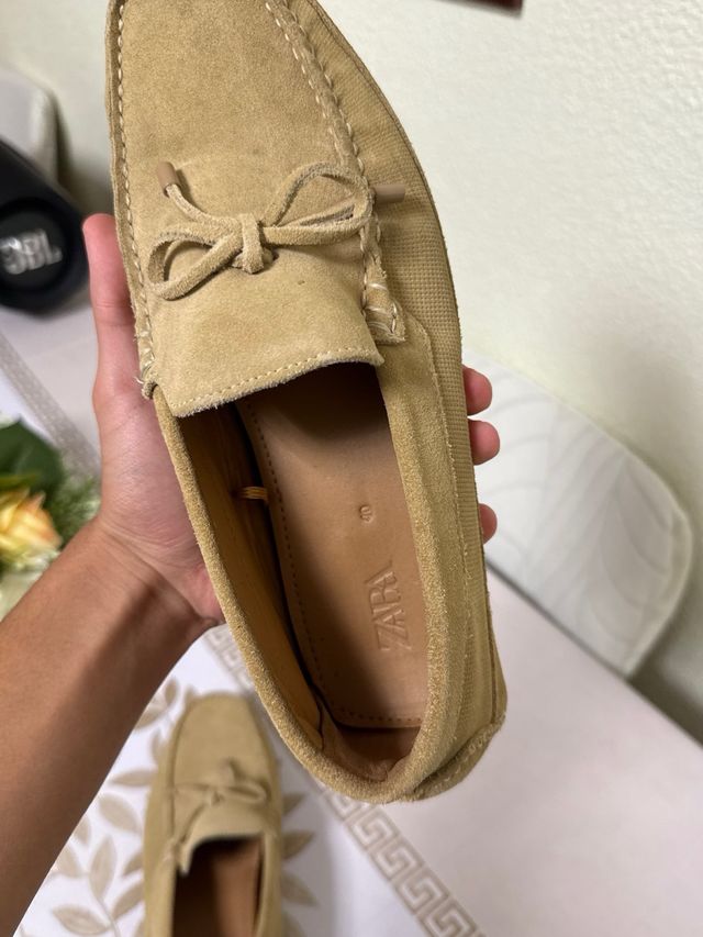 Mocassini in pelle beige