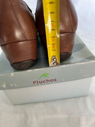 Zapatos Fluchos Marrones Talla 38
