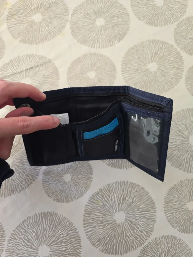 Portafogli Billabong blu e bianco