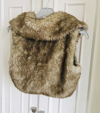 Chaleco corto pelo talla L