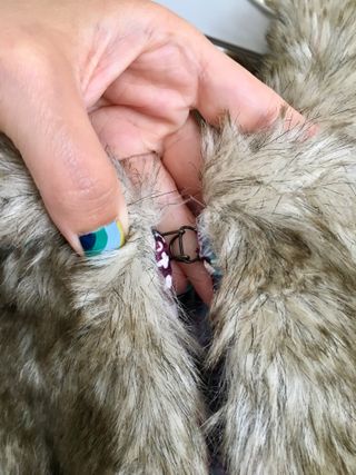 Chaleco corto pelo talla L