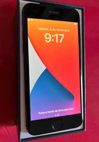 iPhone 8 64GB Negro con funda de Segunda mano por 65 EUR en Madrid