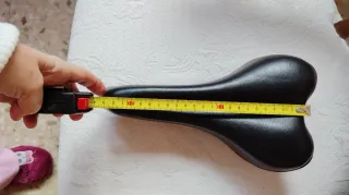 Sillín de bicicleta nuevo