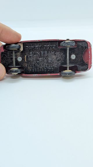 Dinky Toys Sunbeam Alpine 1/43 Bordeaux