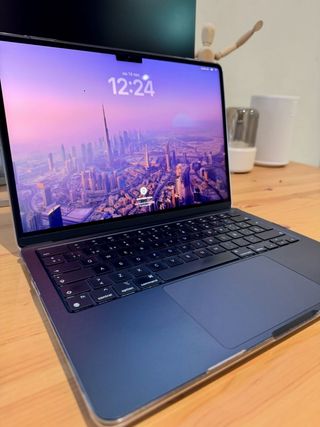 MacBook Air M2 Midnight