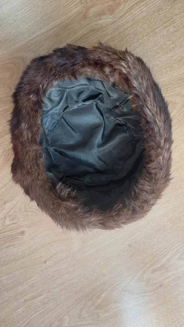 Cappello vintage pelliccia marrone in ottime condi