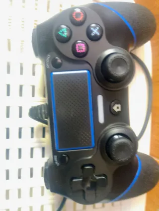 Mando PS4 F3 BLACK + Funda Gamer Kit