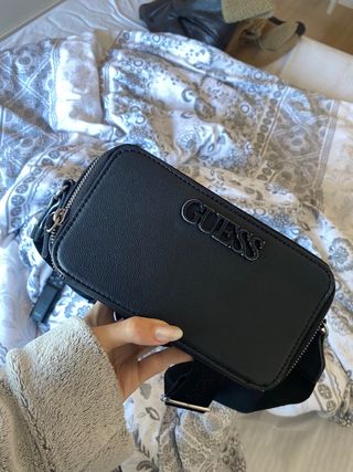 Bolso Guess Negro