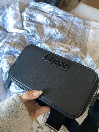 Bolso Guess Negro