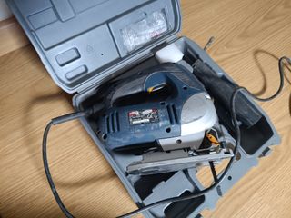 Sierra de calar Ryobi 600W