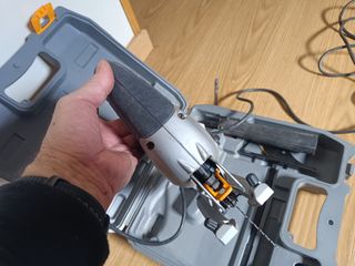 Sierra de calar Ryobi 600W