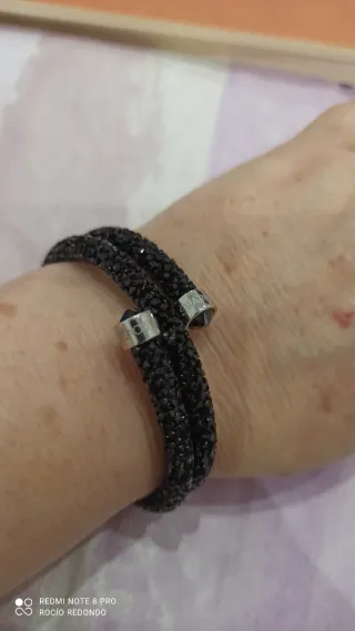 Regalos de Navidad. Pulsera Swarovski Negra.
