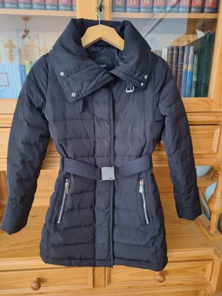 Abrigo Mango Negro Talla XS