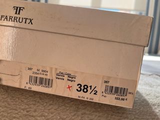 Botas charol FARRUTX negras talla 38.5