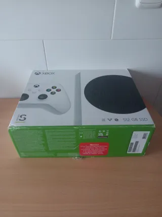 Scatola Xbox Series S con SSD da 512 GB