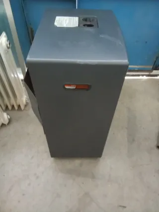 Estufa de gas negra y gris