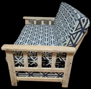 Sofá restaurado con cajonera