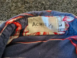 Camisa ACMI flores manga corta azul y rosa