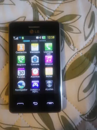LG Optimus Nero con caricabatterie