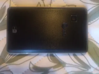 LG Optimus Nero con caricabatterie