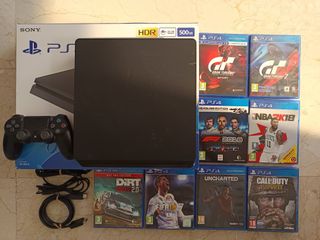 PS4 (PlayStation 4) Negra + 8 Juegos